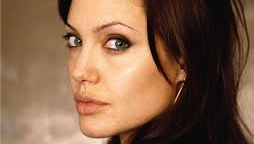 Angelina Jolie’s Choice: Being Decisive Amidst Uncertainty